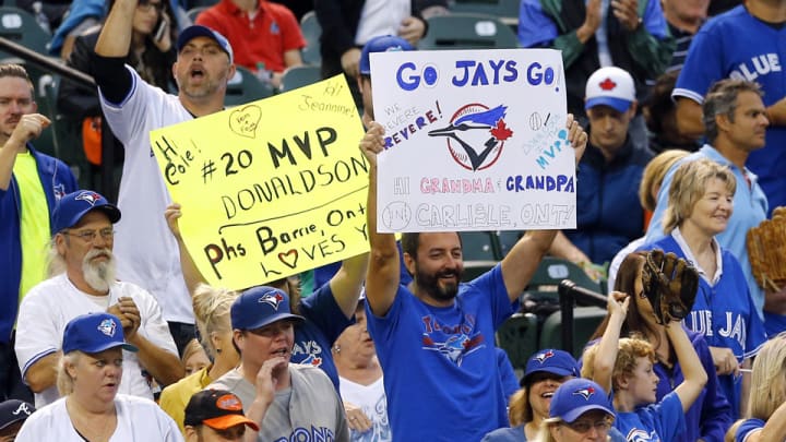 Blue Jays are favorites to win World Series, according to oddsmakers Blue Jays are favorites to win World Series, according to oddsmakers