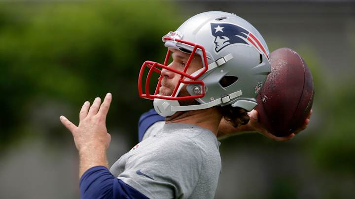 Jets bring in quarterback Matt Flynn for physical Jets bring in quarterback Matt Flynn for physical