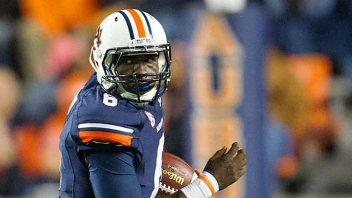 Auburn's Jeremy Johnson: 'C' performance so far; Texas staying course after AD change