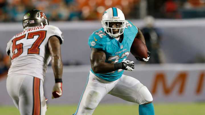Dolphins RB Jonas Gray elevated to active roster