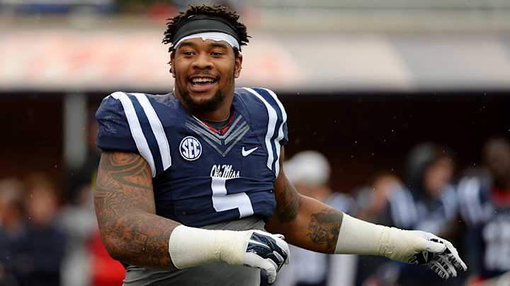 Robert Nkemdiche refutes report he used synthetic drugs before hotel fall