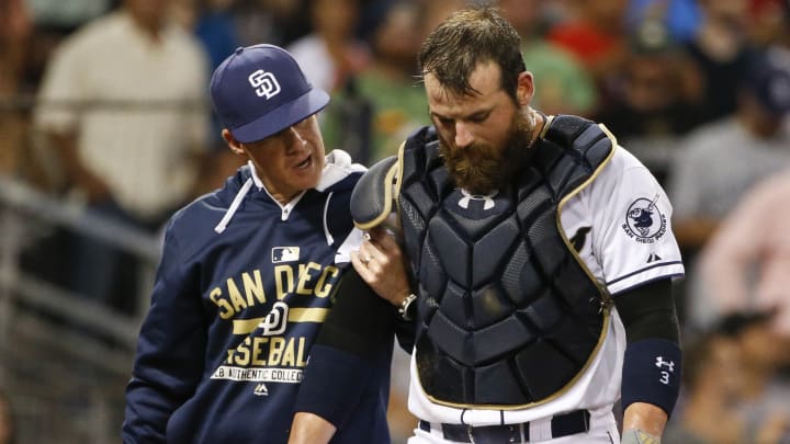 Andrus leads Rangers to 8-6 win over Padres