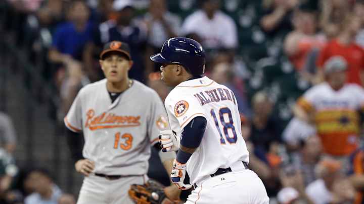 Big 7th inning helps Astros rally for 5-2 win over Orioles