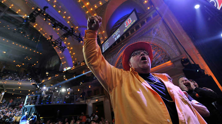 Colts still looking for help on offensive line, defense