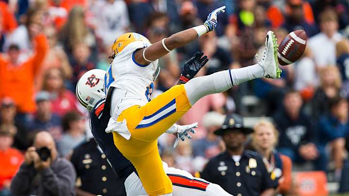 Auburn dismisses receiver D'haquille Williams from team