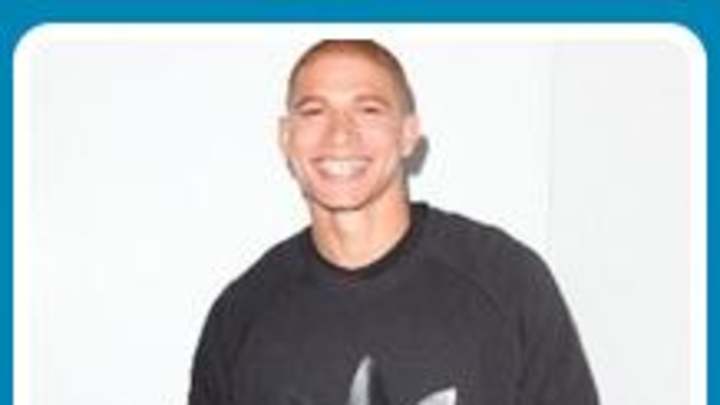 Jimmy Graham has a new succinct Twitter bio Jimmy Graham has a new succinct Twitter bio