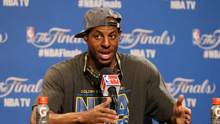 Andre Iguodala fakes out Warriors fans with trade tweet