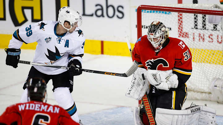 Sharks forward Couture has procedure for thigh injury Sharks forward Couture has procedure for thigh injury