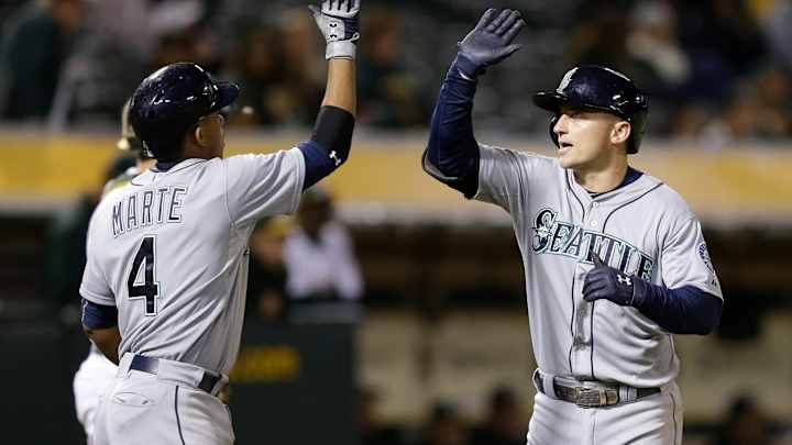 Morrison, Seager help Mariners outslug A's, 11-8 Morrison, Seager help Mariners outslug A's, 11-8