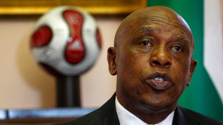 Tokyo Sexwale questioned by U.S. grand jury