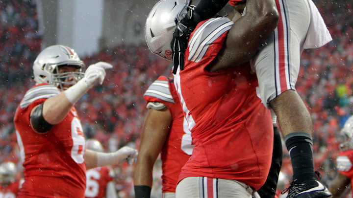 Elliot blasts coaches, won't return to Ohio State next year