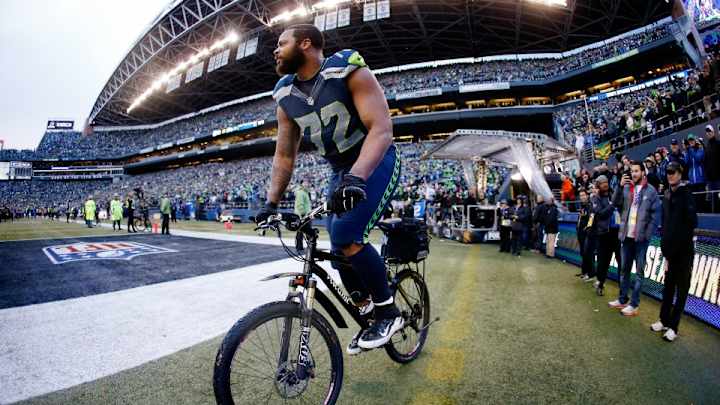Seahawks DE Michael Bennett's victory bike sold for $10k