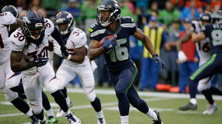 Rookie WR Tyler Lockett electrifies home crowd in Seahawks debut