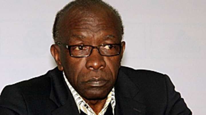 Arrested former FIFA VP Jack Warner leaves T&T jail in ambulance