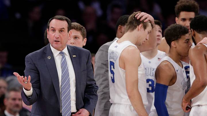 AP Men's Top 25: Movement in top 10 after weekend of upsets