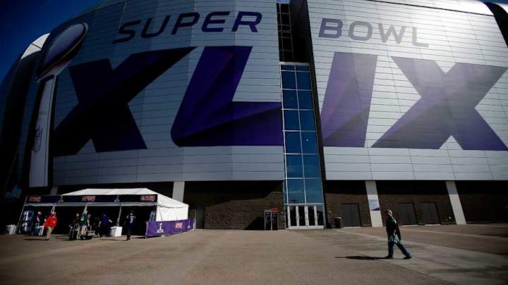 Watch: A police escort to Super Bowl in 60 seconds
