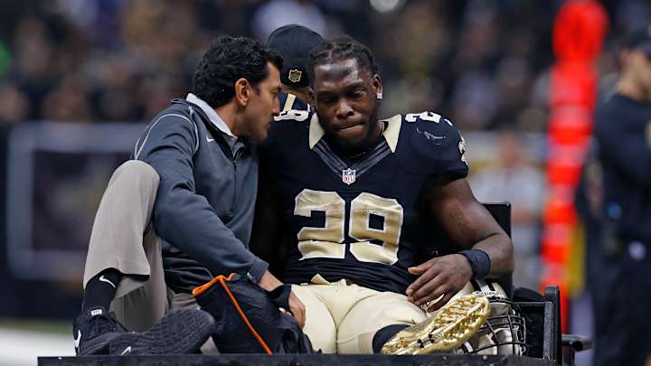 Report: Saints RB Khiry Robinson sustained open fracture vs. Giants Report: Saints RB Khiry Robinson sustained open fracture vs. Giants