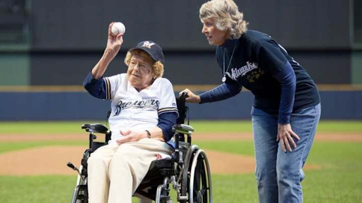 102-year-old woman throws out first pitch at Brewers game