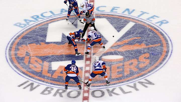 New routine: Islanders adjusting to playing in Brooklyn