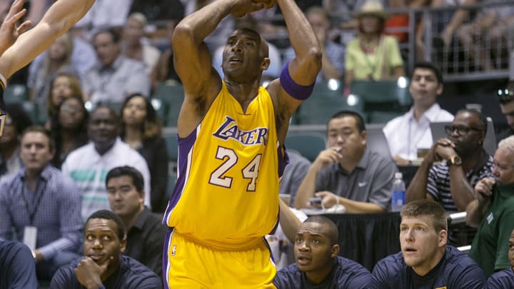 Bryant returns as Jazz beat Lakers 90-71 in preseason