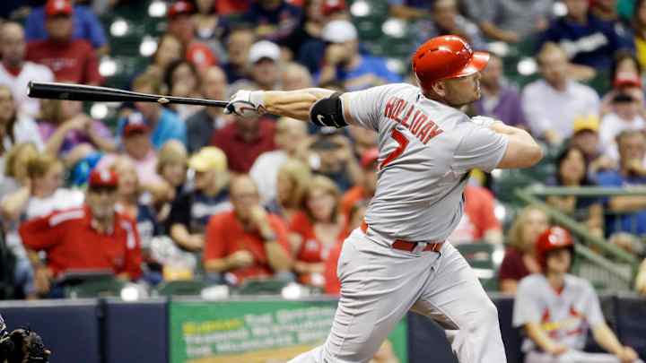 Cardinals' Holliday exits after being hit in head by pitch