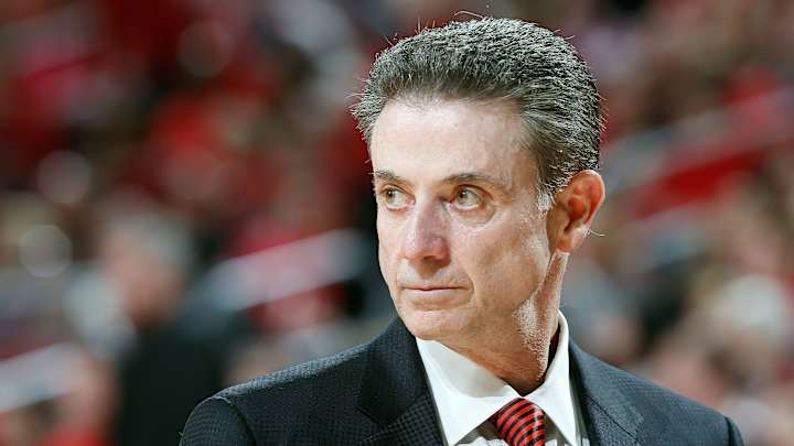 Louisville’s Rick Pitino says he will not resign amid recruiting scandal