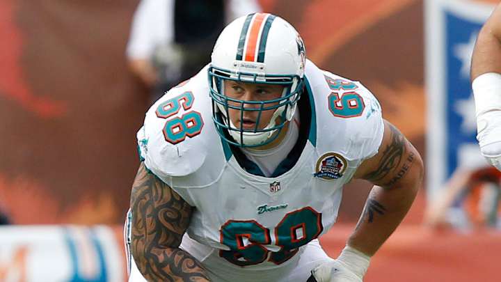 Buffalo Bills sign offensive lineman Richie Incognito