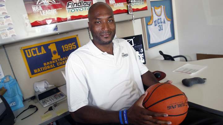 Judges grant NCAA request to place O'Bannon injunction on hold