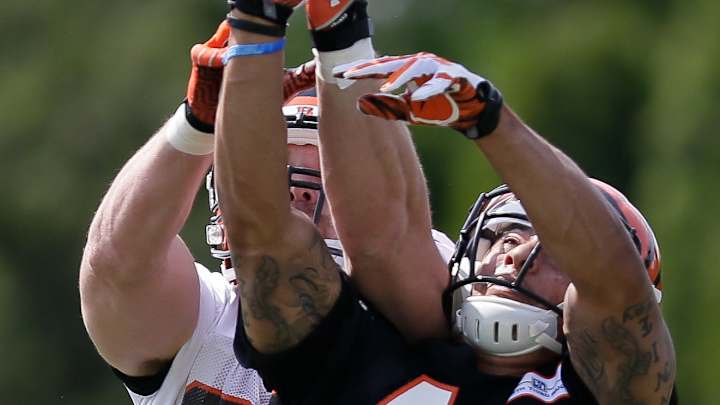 Bengals sign 6th-round pick Derron Smith Bengals sign 6th-round pick Derron Smith