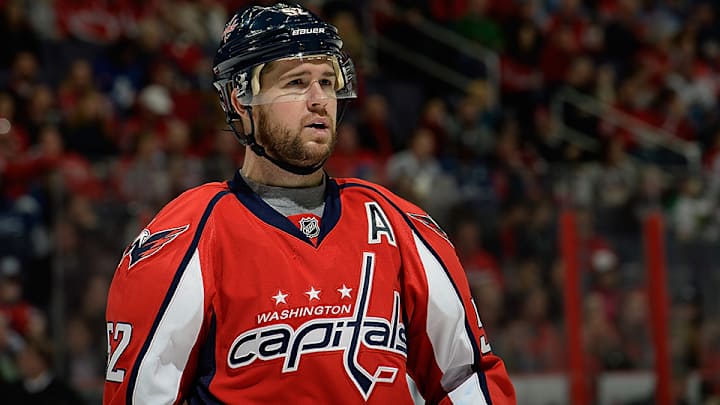 Mike Green signs with Red Wings after 10 seasons with Capitals
