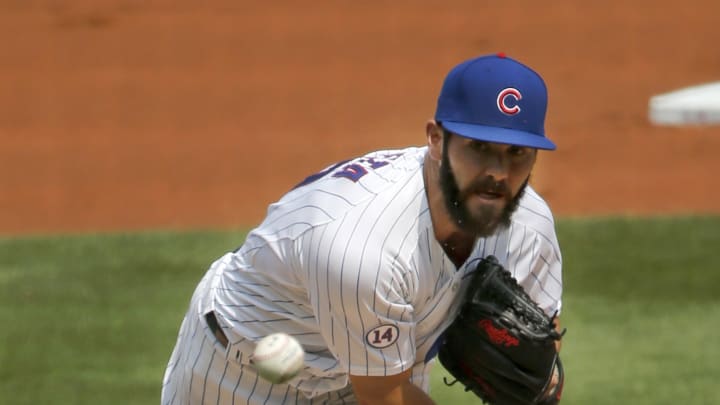 Arrieta leads Cubs past D-Backs, 2-0