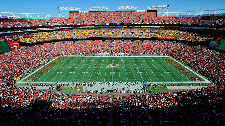 Ex-player says Redskins tried to rent him a luxury box in his second year
