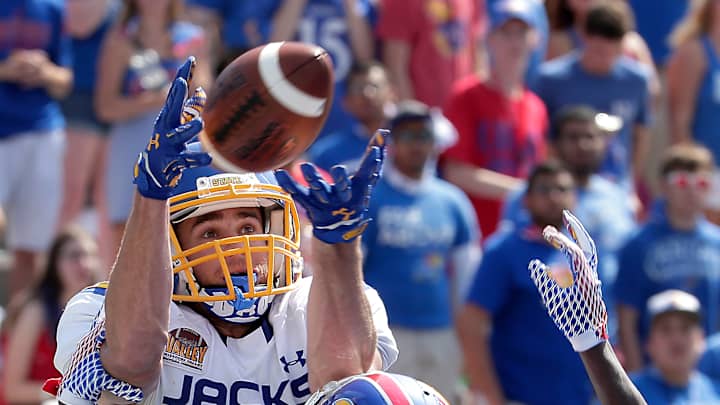 South Dakota State holds on to knock off Kansas, 41-38