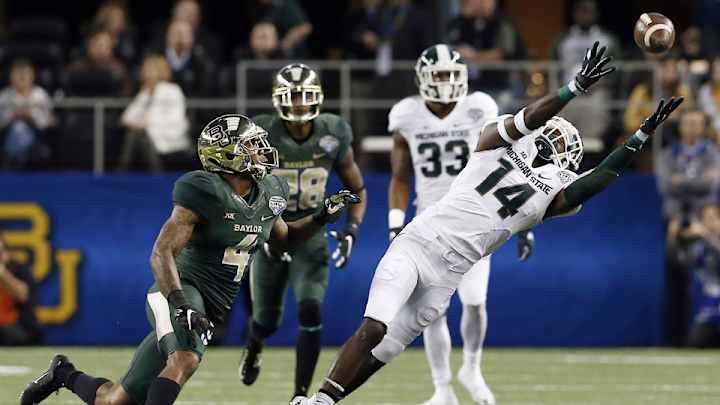 Wide receiver or cornerback? Tony Lippett drawing interest at both spots