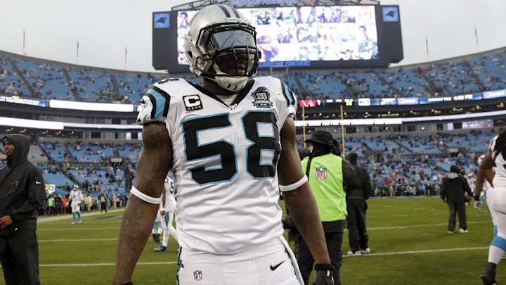 Panthers sign LB Thomas Davis to 3-year, $18 million extension