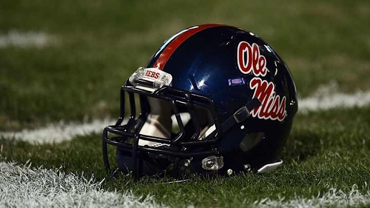 No. 1 offensive tackle recruit Greg Little commits to Ole Miss