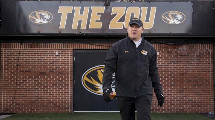 Missouri hires defensive coordinator Odom to replace Pinkel