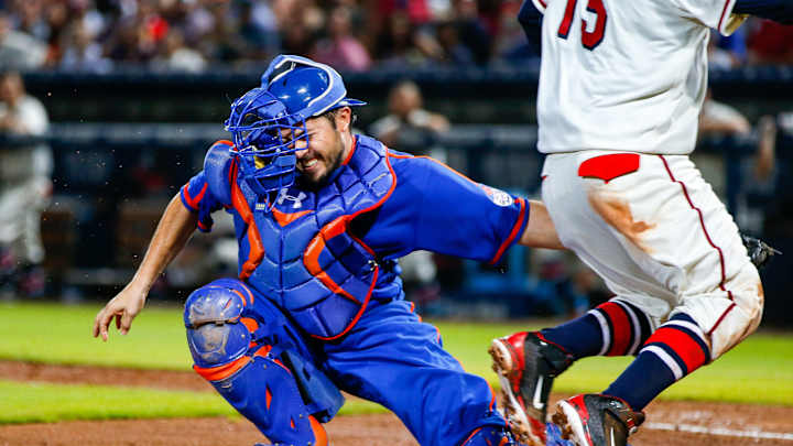 Mets place catcher Travis d'Arnaud on DL with sprained left elbow