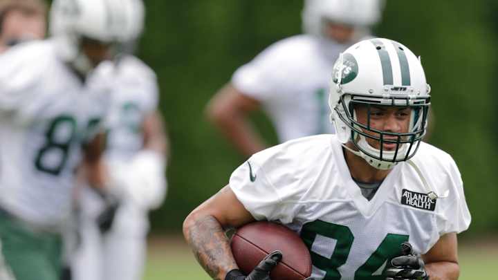 Jets' Devin Smith has partially punctured lung, broken ribs