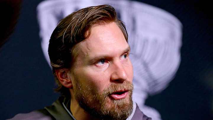 Blackhawks' Kimmo Timonen hoping to finally go out a winner