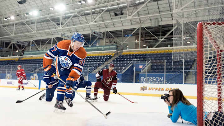 Oilers hope McDavid can restore franchise's glory days