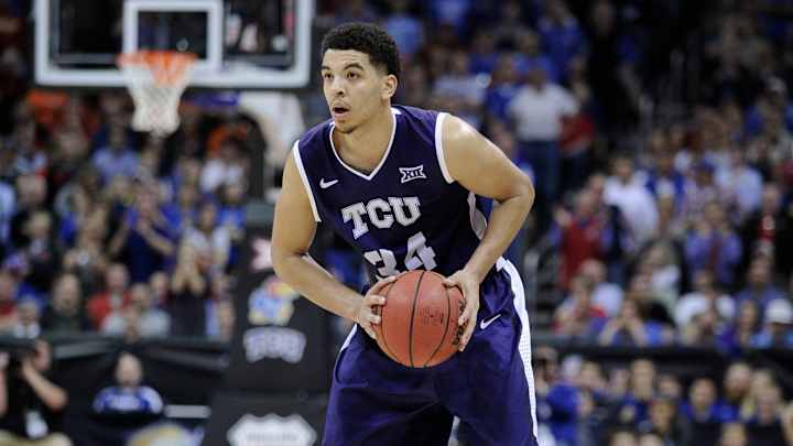 TCU’s Kenrich Williams to undergo knee surgery, will miss season TCU’s Kenrich Williams to undergo knee surgery, will miss season