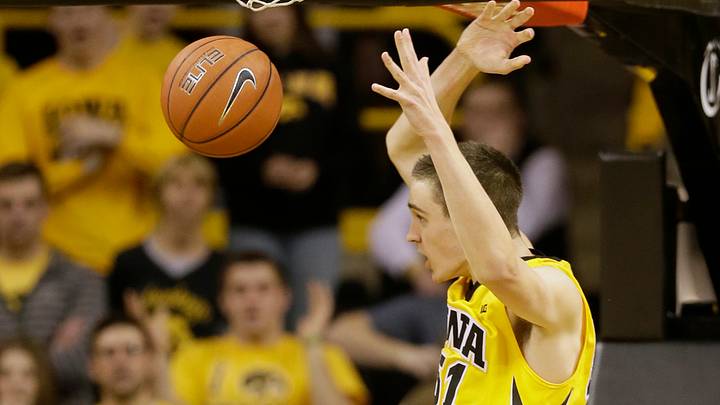 Iowa upends No. 1 Michigan State 83-70 Iowa upends No. 1 Michigan State 83-70