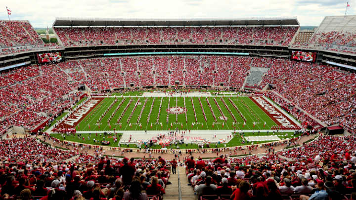 Ex-Alabama DT Jonathan Taylor pleads not guilty to domestic violence Ex-Alabama DT Jonathan Taylor pleads not guilty to domestic violence