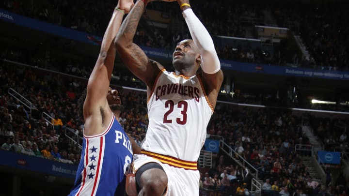 James scores 31 as Cavaliers beat Sixers 108-102