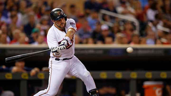 Twins hit Tigers hard early, cruise to 7-1 victory