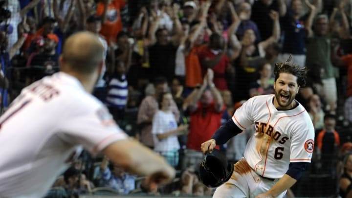 Altuve's 2-out single in 9th sends Astros over Tigers