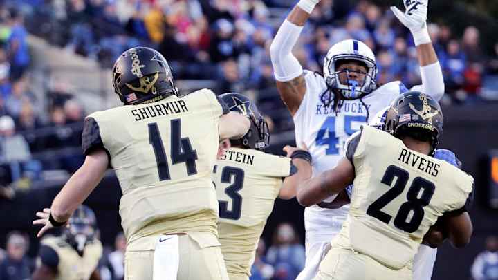 Vanderbilt QB Shurmur making strides in freshman season Vanderbilt QB Shurmur making strides in freshman season
