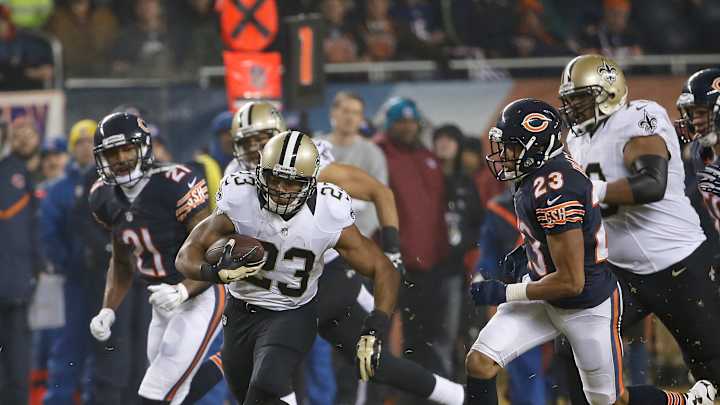 Redskins sign RB Pierre Thomas, put DL Stephen Paea on IR