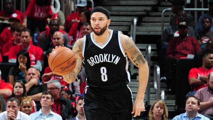 AP sources: Deron Williams to join Mavs if he clears waivers